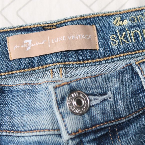 Wave hem ankle skinny jeans from 7 for All Mankind - NWT - Picture 7 of 8